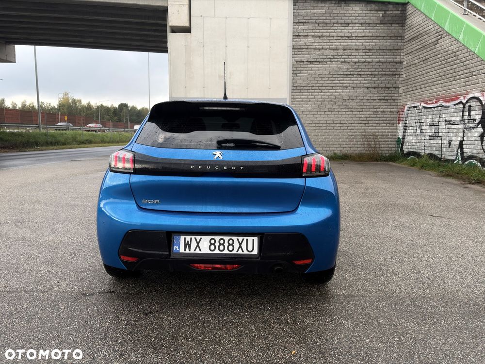 Peugeot 208 - 6