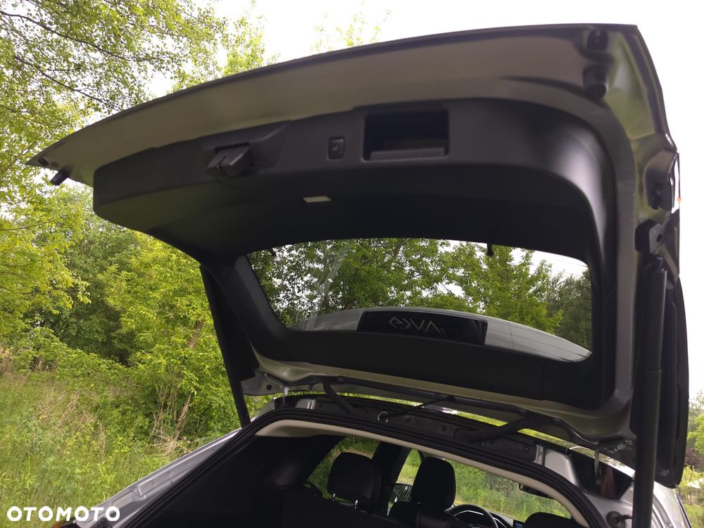 Ford Kuga 2.5 Duratec PHEV TITANIUM - 29