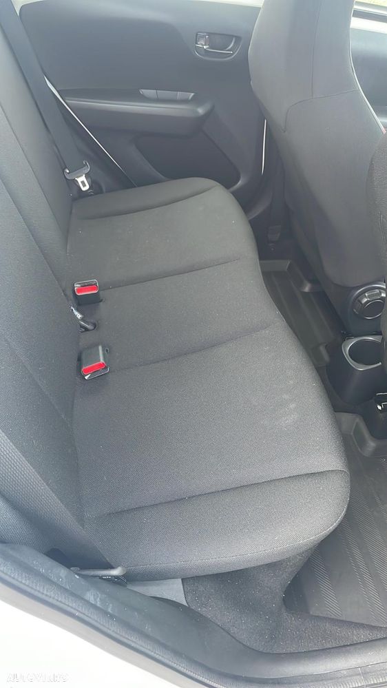 Peugeot 108 - 8
