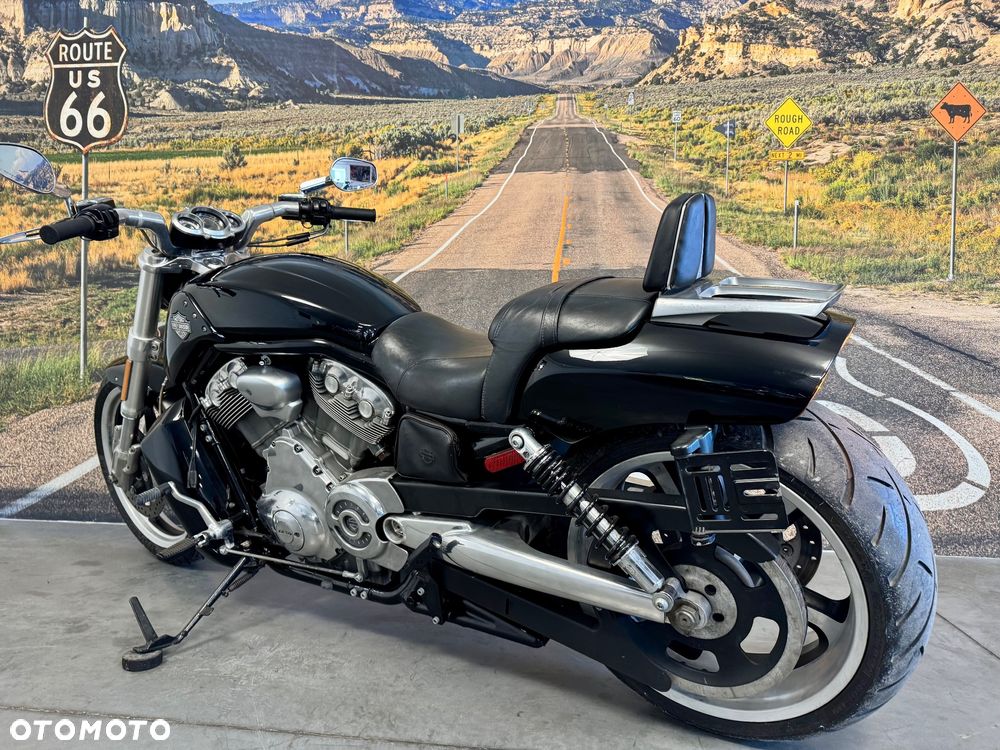 Harley-Davidson V-Rod Muscle - 6