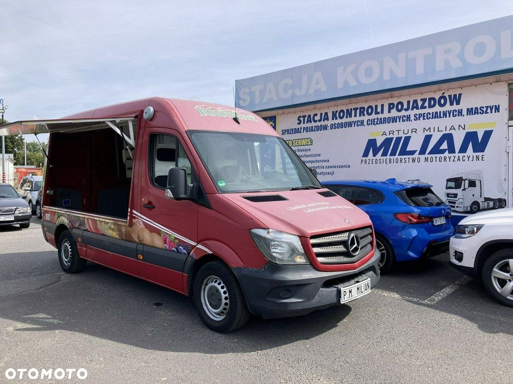 Mercedes-Benz Sprinter - 10