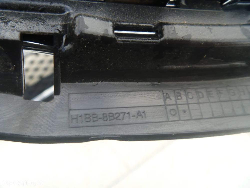 FORD FIESTA MK8 ATRAPA ZDERZAKA H1BB-8B271-A1 ŁADNA ORYGINAŁ - 2