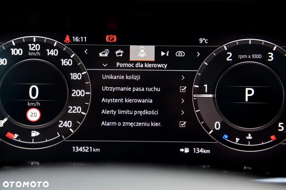 Land Rover Range Rover Evoque D150 R-Dynamic - 29