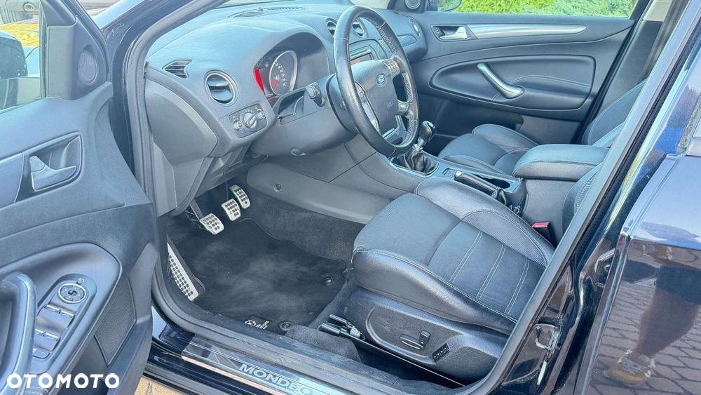 Ford Mondeo - 7