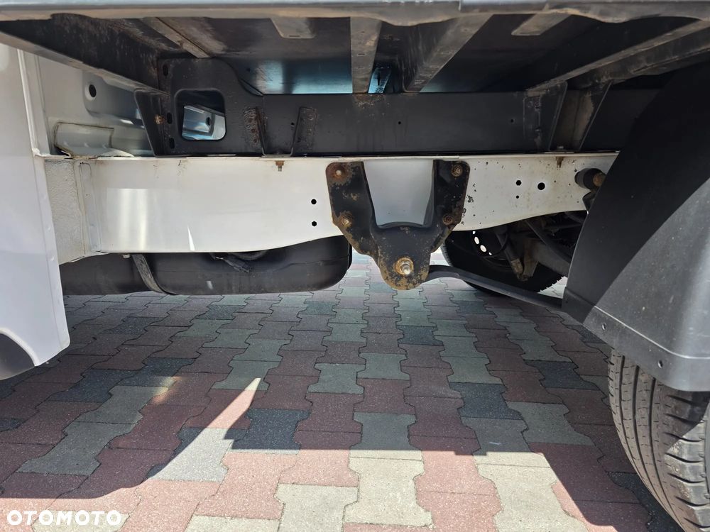 Ford TRANSIT - 11