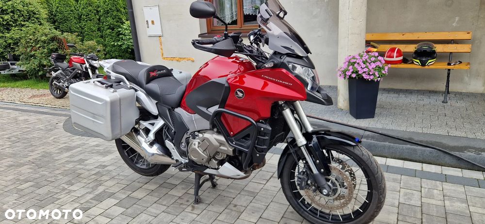 Honda VFR - 1