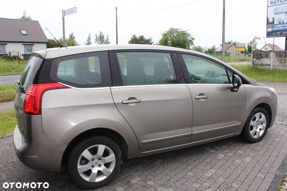 Peugeot 5008 120 VTi Premium - 7