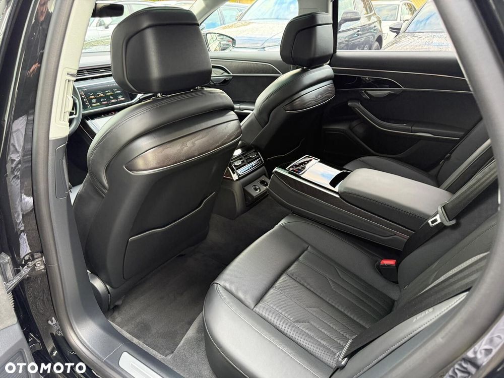Audi A8 - 19