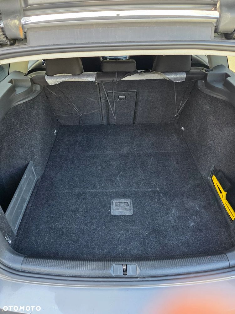 Volkswagen Passat Variant 2.0 TDI Comfortline - 23
