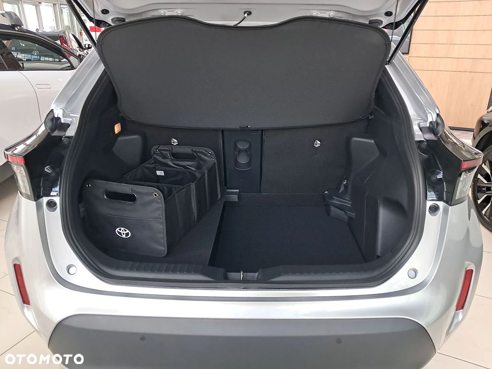 Toyota Yaris - 11