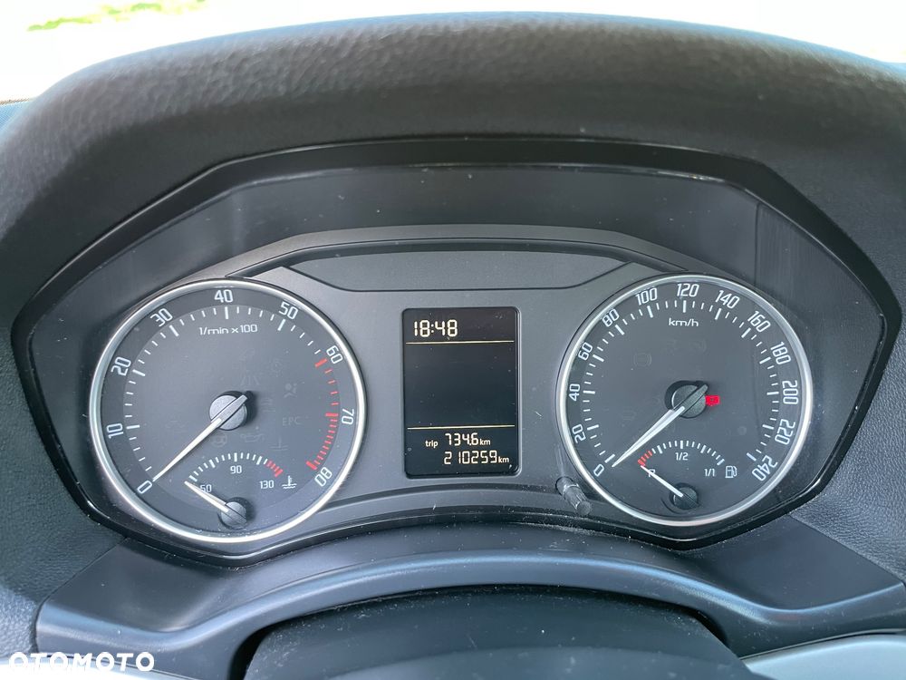 Skoda Octavia 1.4 TSI Ambition - 13
