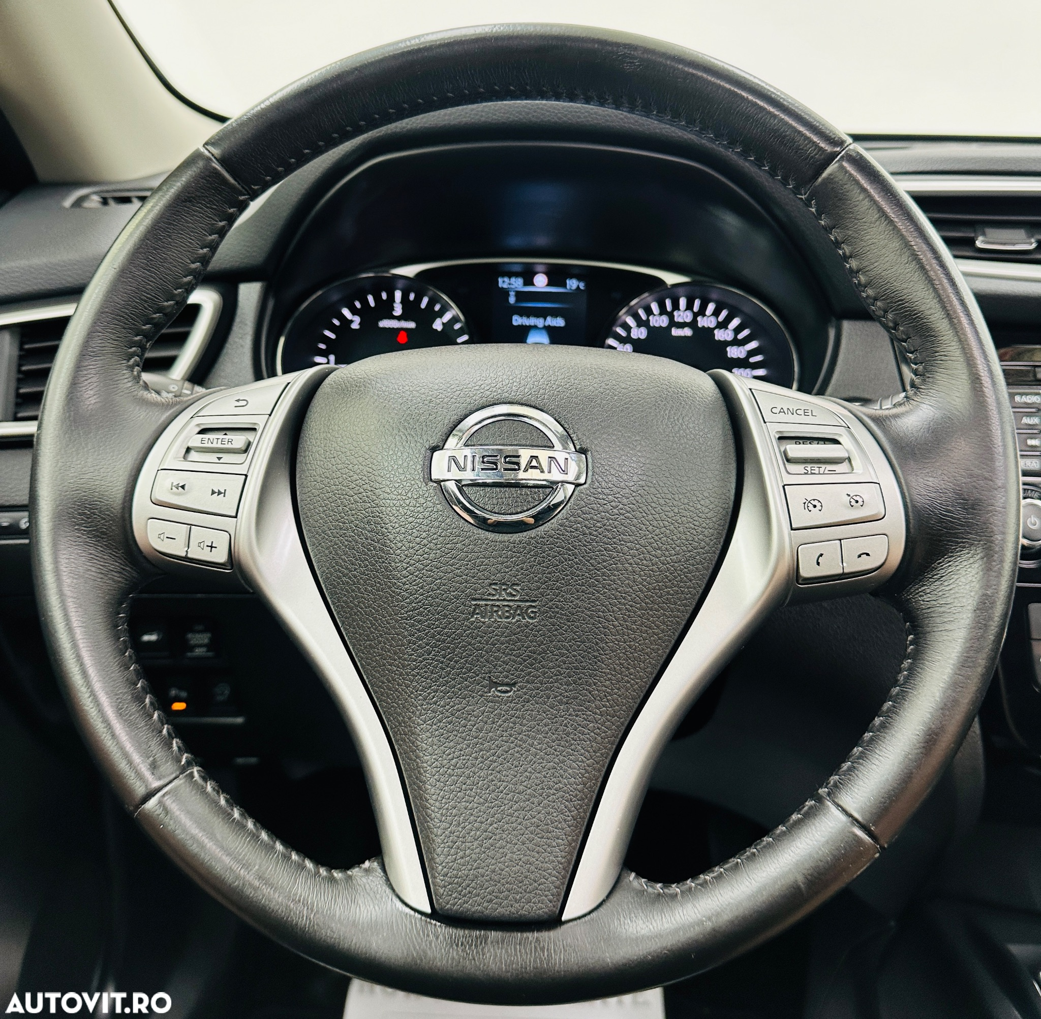 Nissan X-Trail - 37
