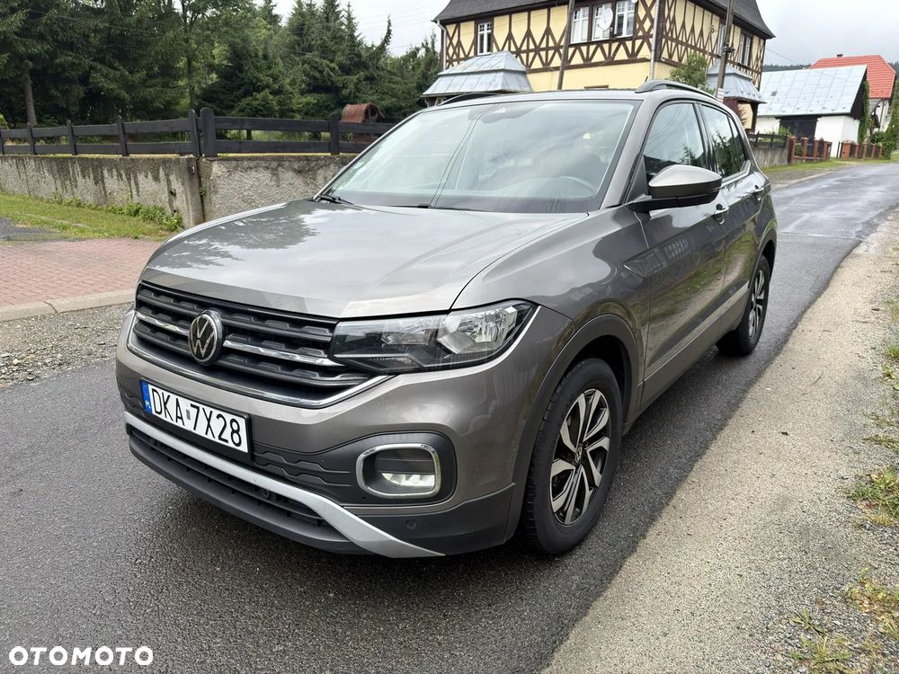 Volkswagen T-Cross 1.0 TSI Active - 2
