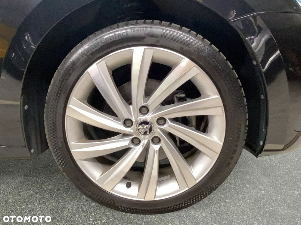 Skoda Octavia 2.0 TDI 4x4 Style DSG - 11