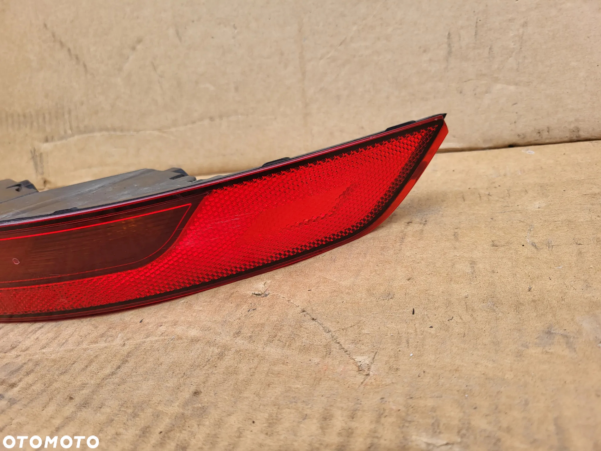 LAMPA TYL W ZDERZAK AUDI Q5 II 80A945070B 80A945069B - 28