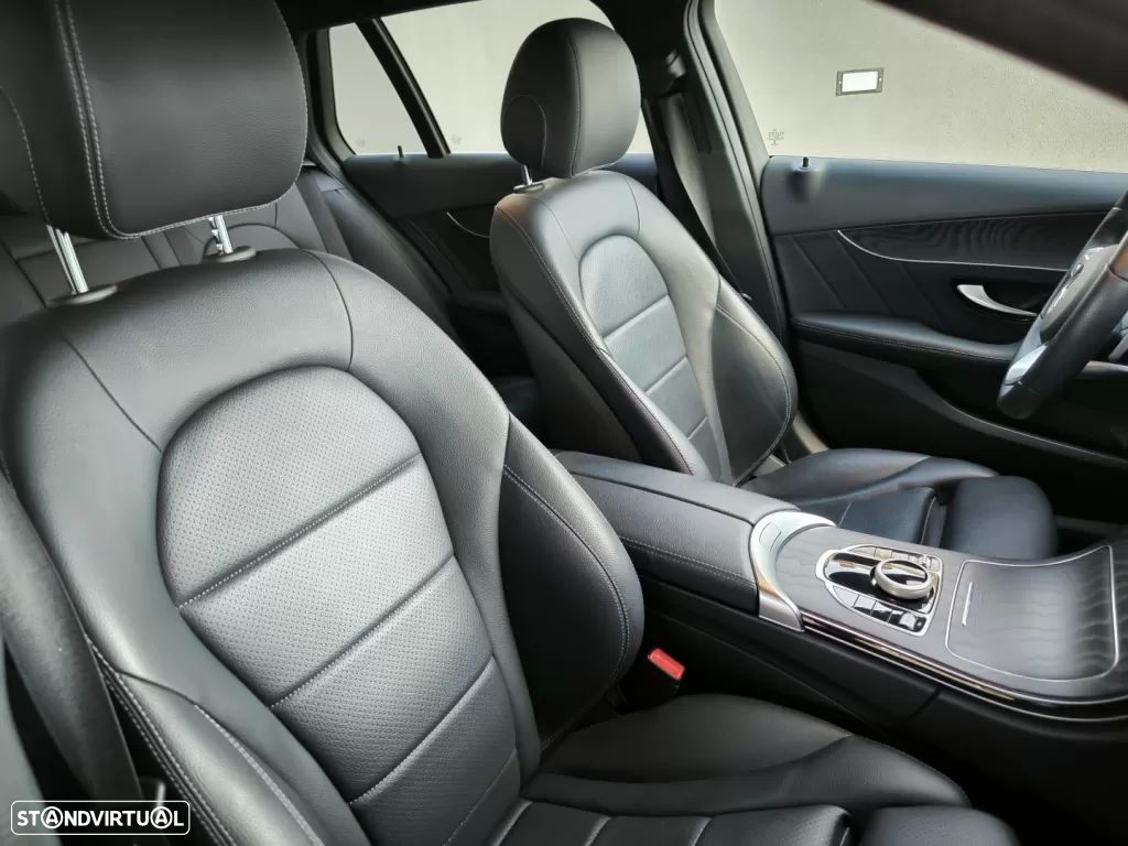 Mercedes-Benz C 300 de AMG Line - 25