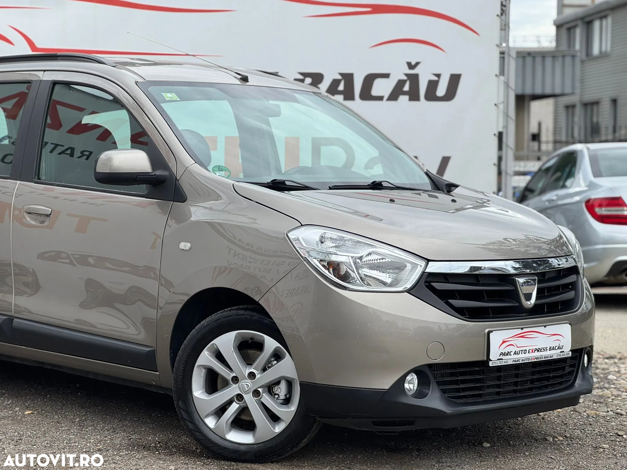 Dacia Lodgy - 12