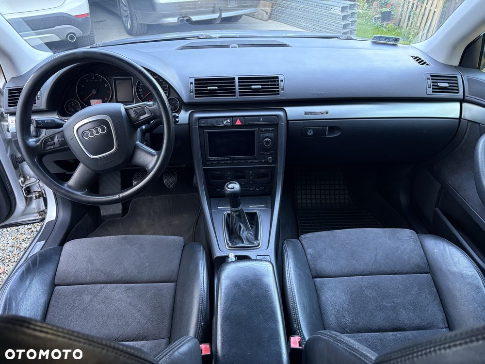 Audi A4 Avant - 19