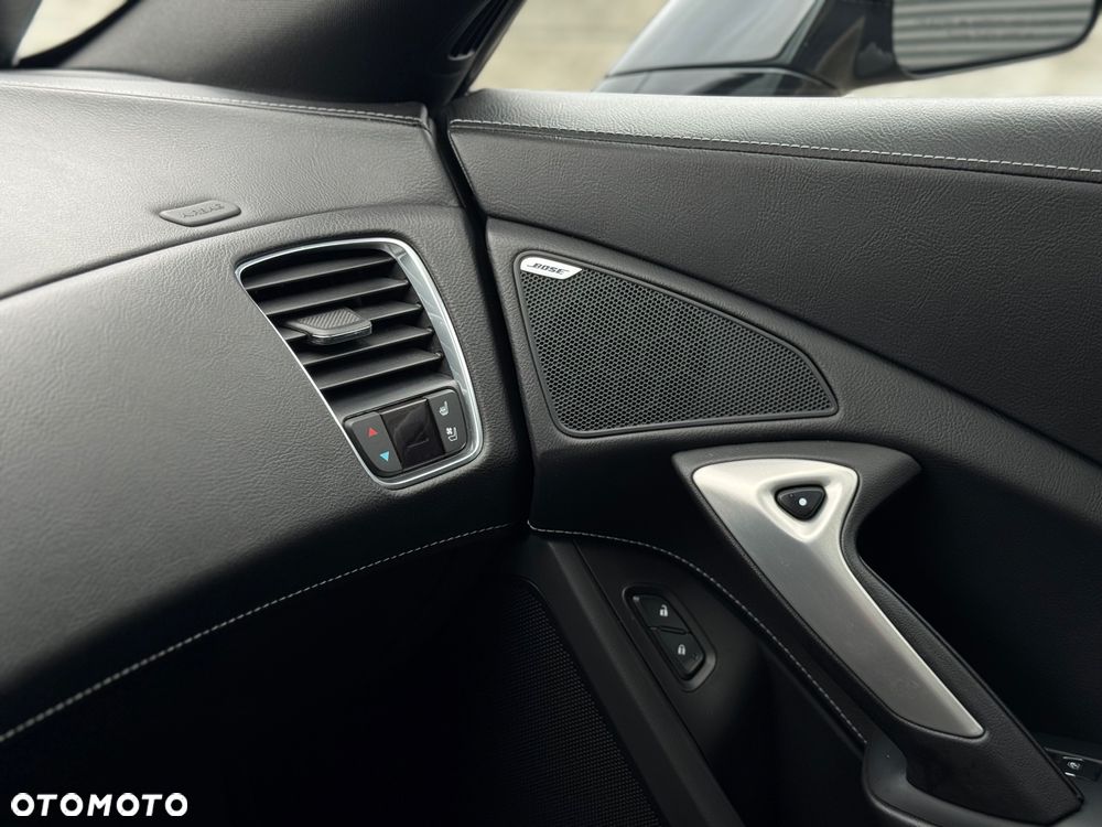 Chevrolet Corvette - 7