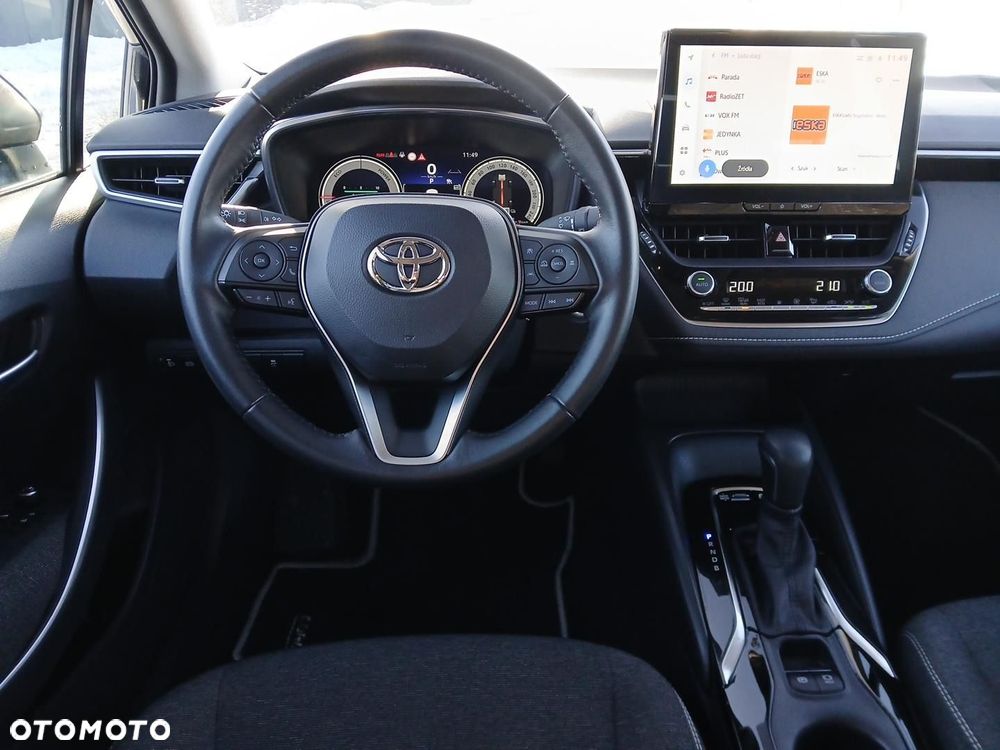 Toyota Corolla 1.8 Hybrid Comfort - 24