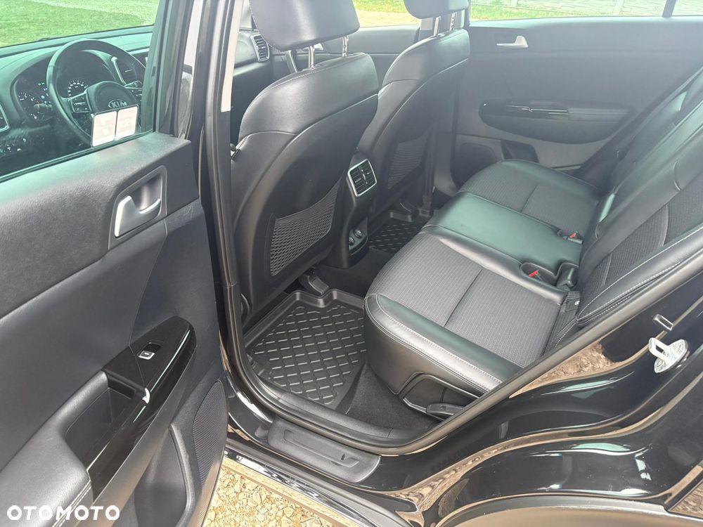 Kia Sportage 1.6 T-GDI L Business Line 4WD DCT - 18