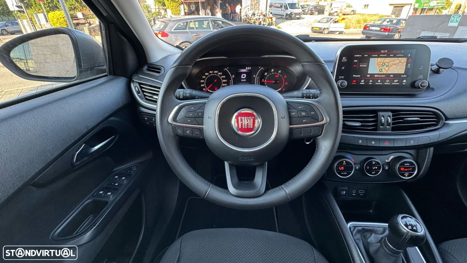 Fiat Tipo Station Wagon 1.3 M-Jet Lounge - 15