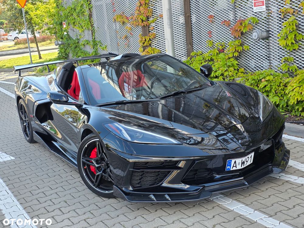 Chevrolet Corvette - 24
