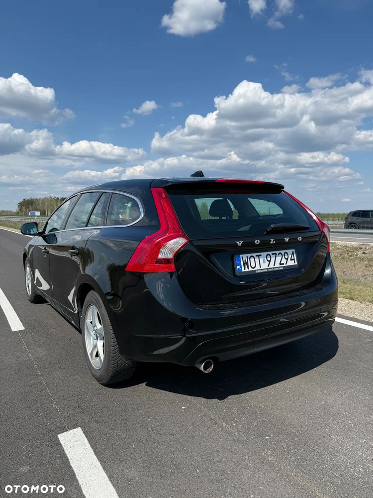 Volvo V60 D3 Drive-E Summum - 3