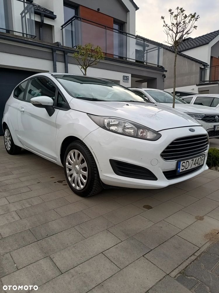 Ford Fiesta 1.25 Celebration - 1
