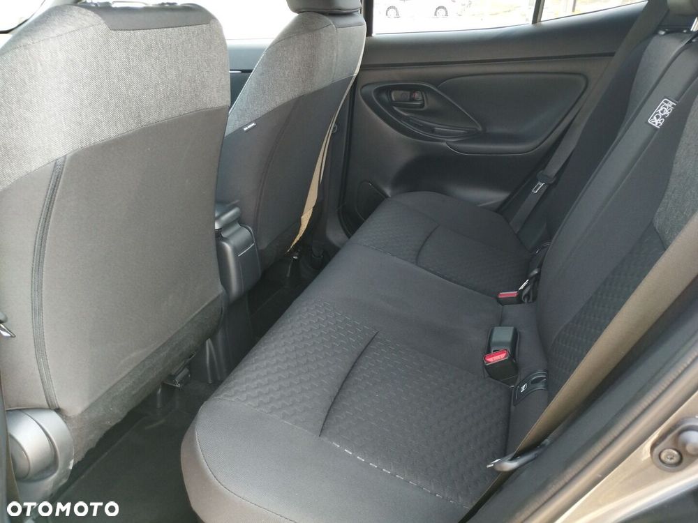 Toyota Yaris Cross Hybrid 1.5 Style - 13