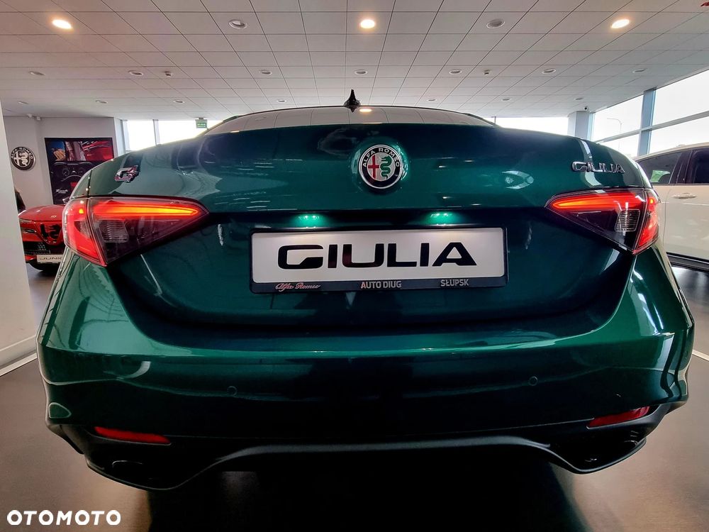 Alfa Romeo Giulia 2.0 Turbo Intensa Q4 - 5