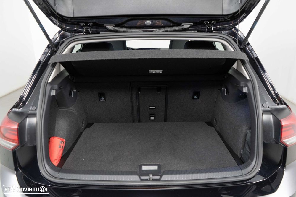 VW Golf 1.0 TSI Life - 12