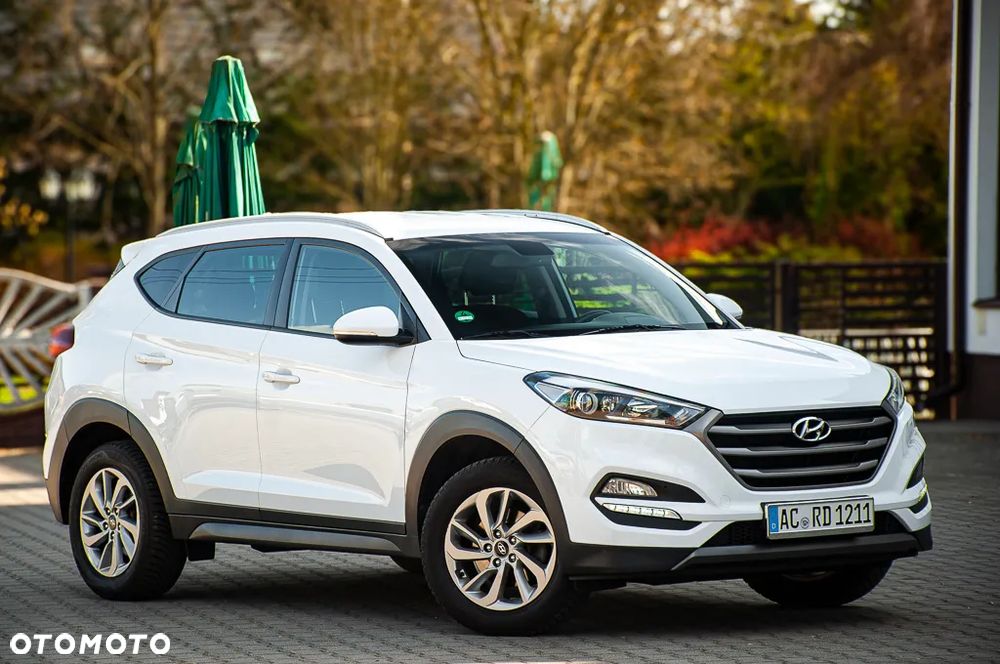 Hyundai Tucson blue 1.6 GDi 2WD Navi - 16