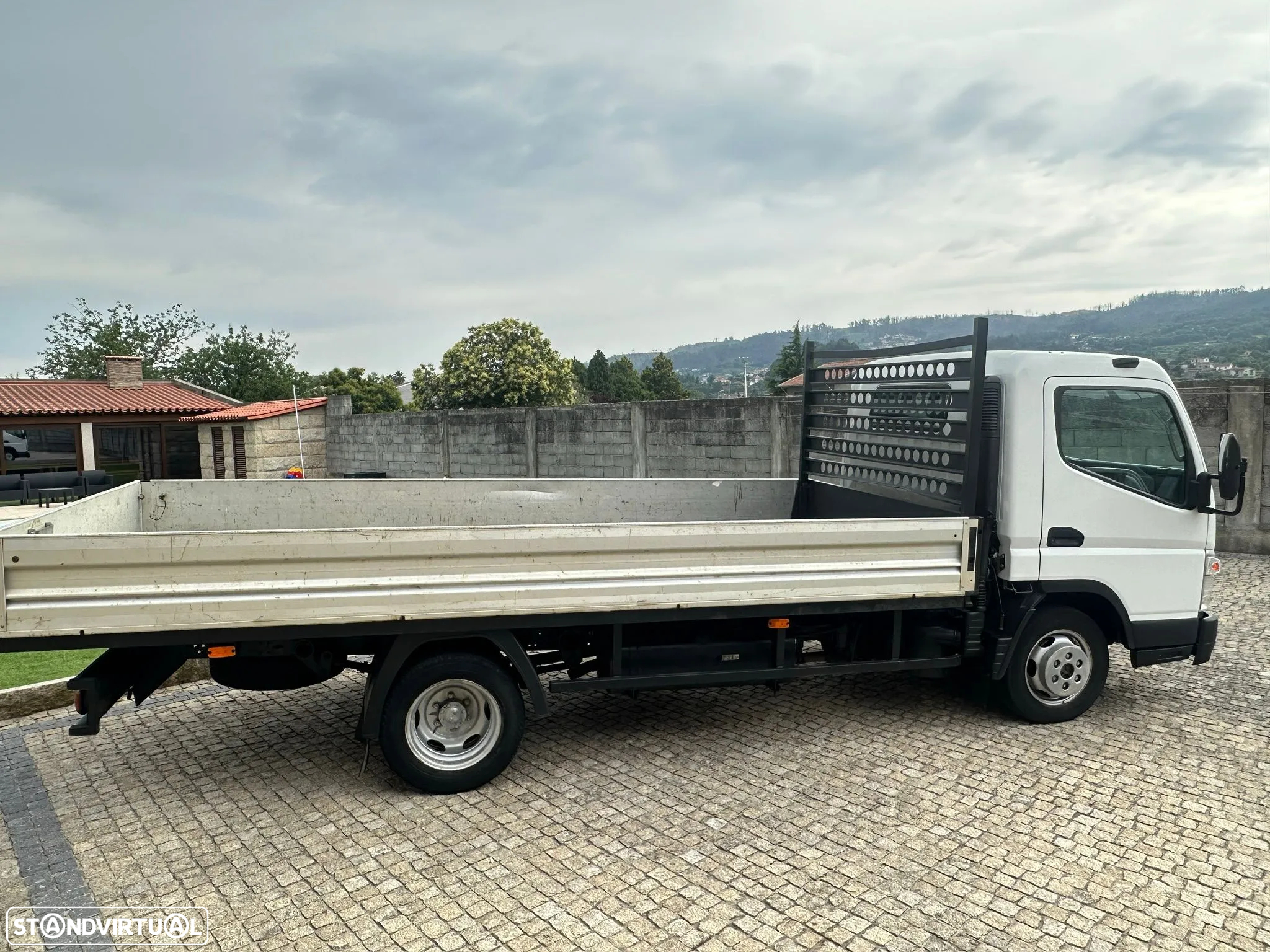 Mitsubishi canter - 18