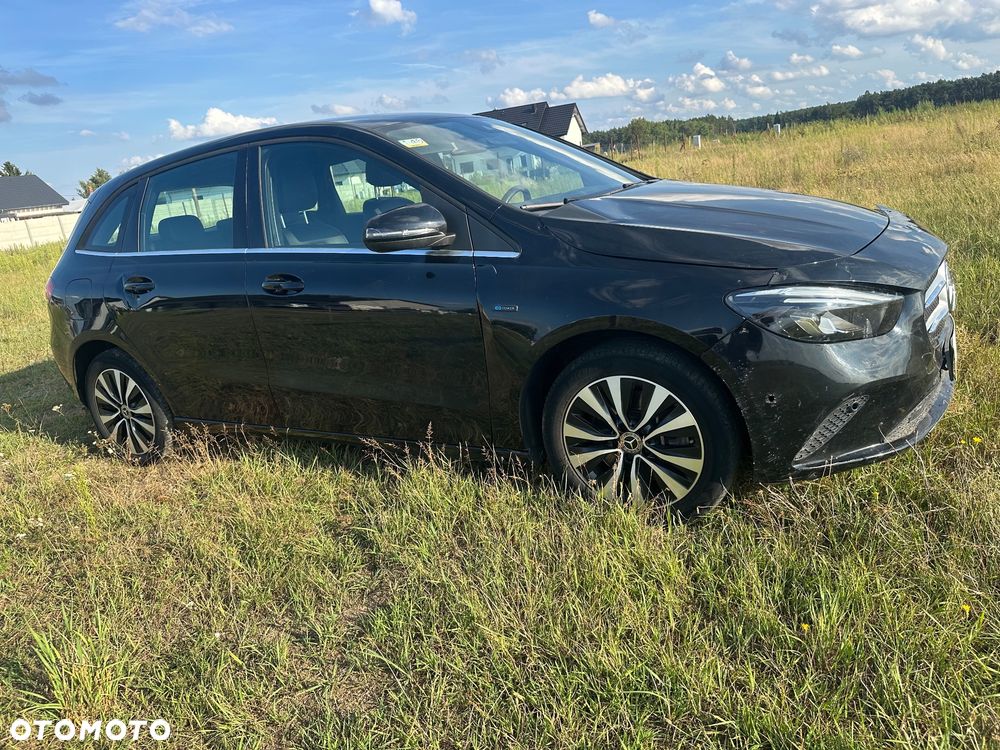 Mercedes-Benz Klasa B 250 e 8G-DCT Edition 2021 - 21