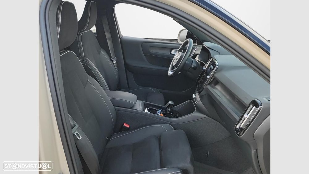 Volvo EX40 82 kWh Twin Motor Performance Ultra - 13