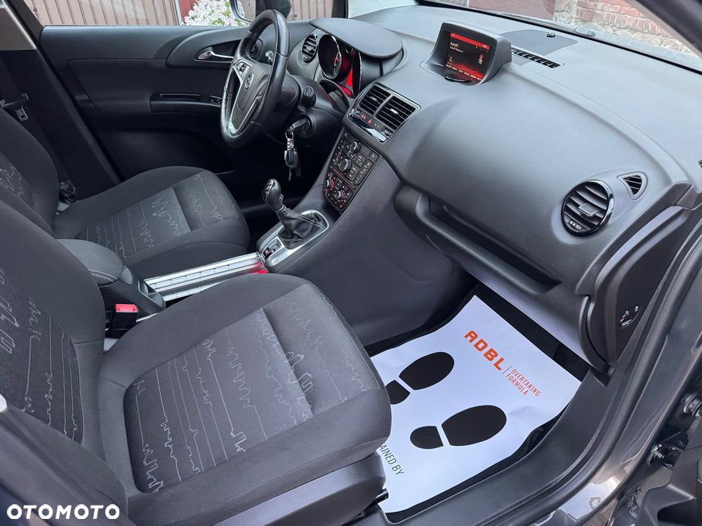 Opel Meriva 1.4 T Cosmo - 15