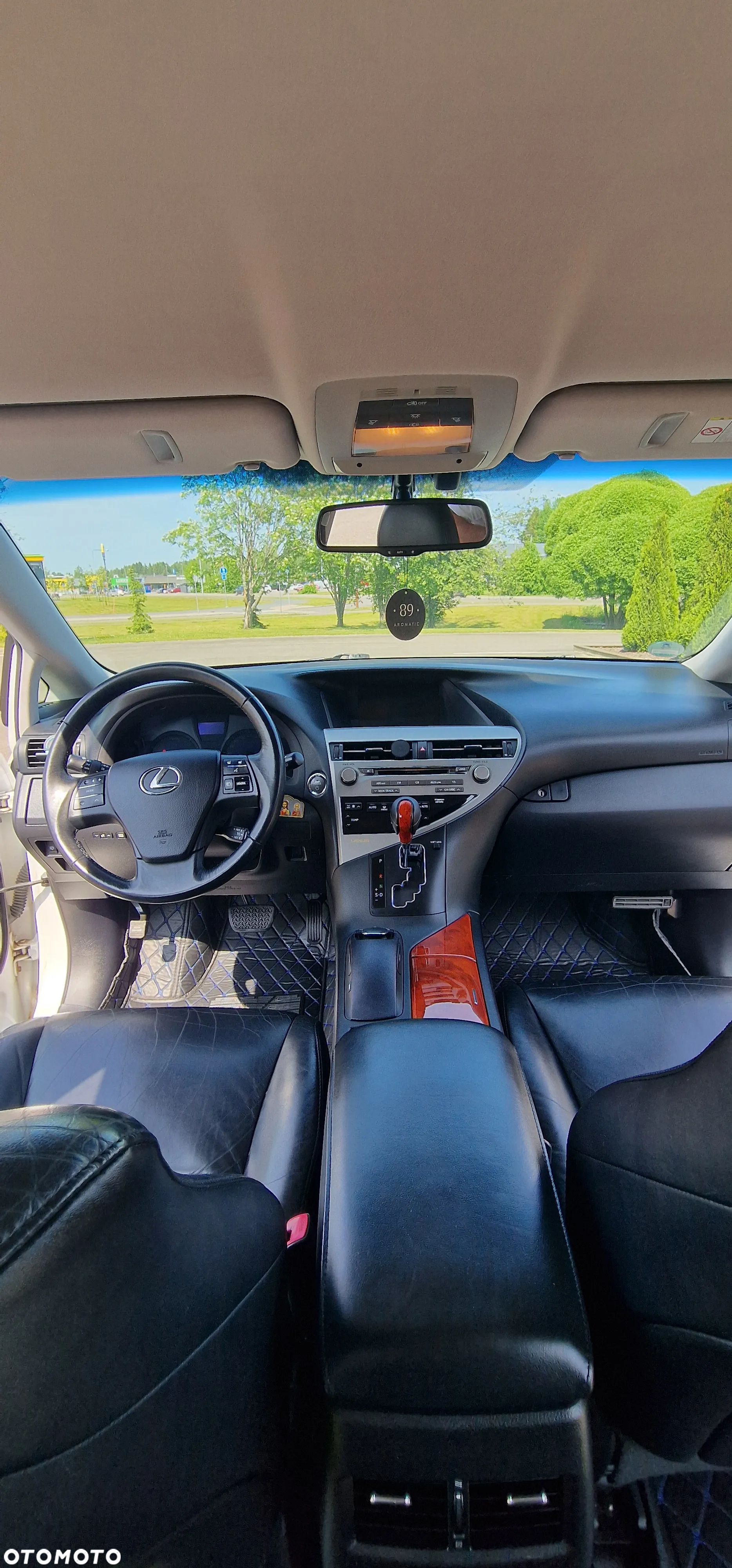 Lexus RX - 5