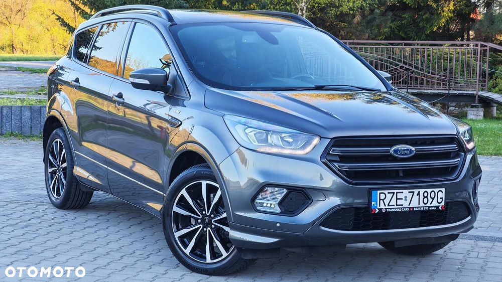 Ford Kuga 2.0 TDCi 4x2 ST-Line - 4
