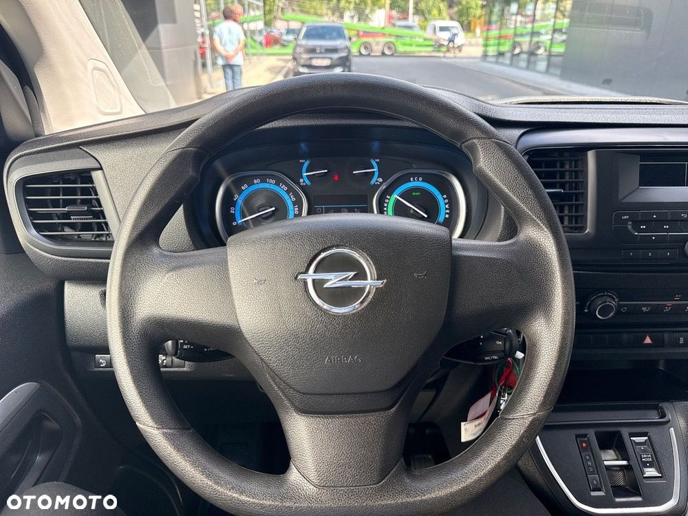 Opel Vivaro - 14