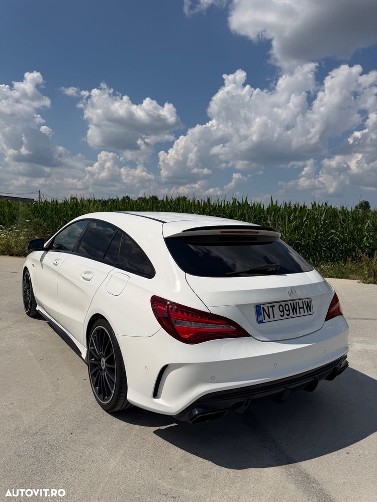 Mercedes-Benz CLA 45 AMG - 5