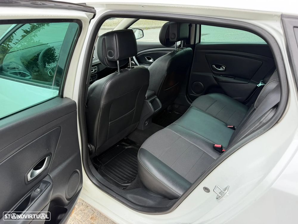 Renault Mégane Sport Tourer 1.5 dCi GT Line - 6