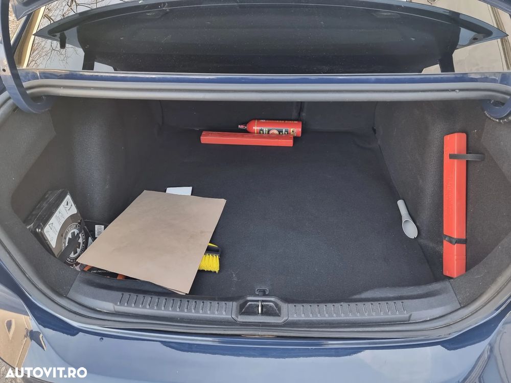 Ford Focus 1.5 EcoBlue Titanium Business - 14