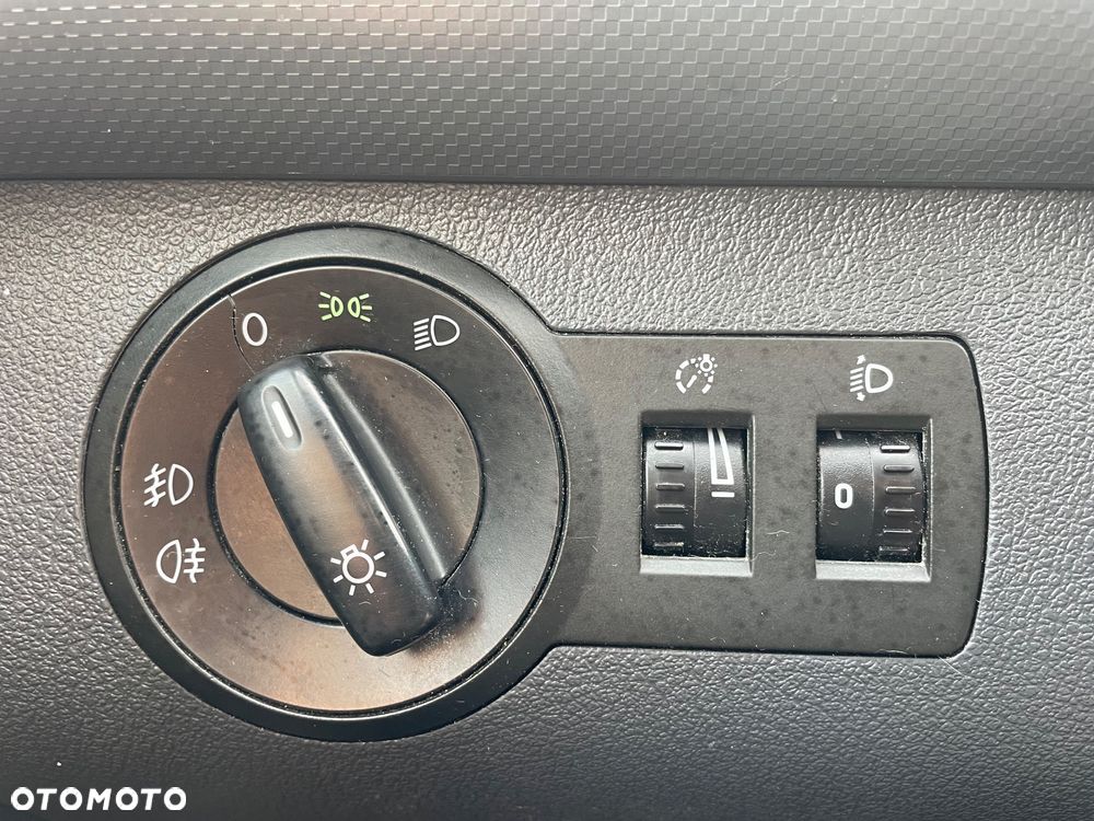 Volkswagen Caddy - 12