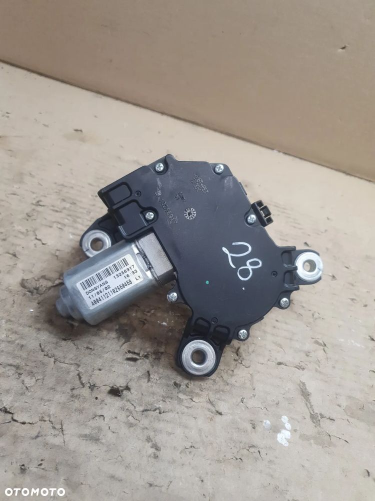 SILNICZEK WYCIERACZKI TYLNEJ OPEL ASTRA J nr 13256917 - 1