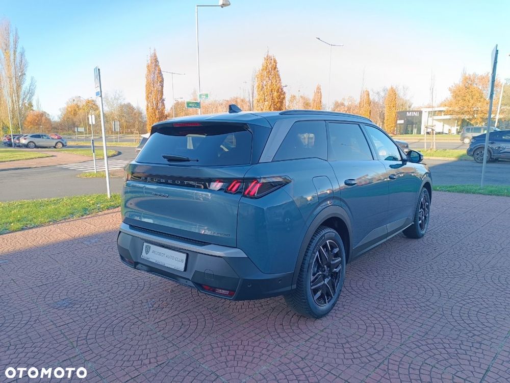Peugeot 5008 - 8