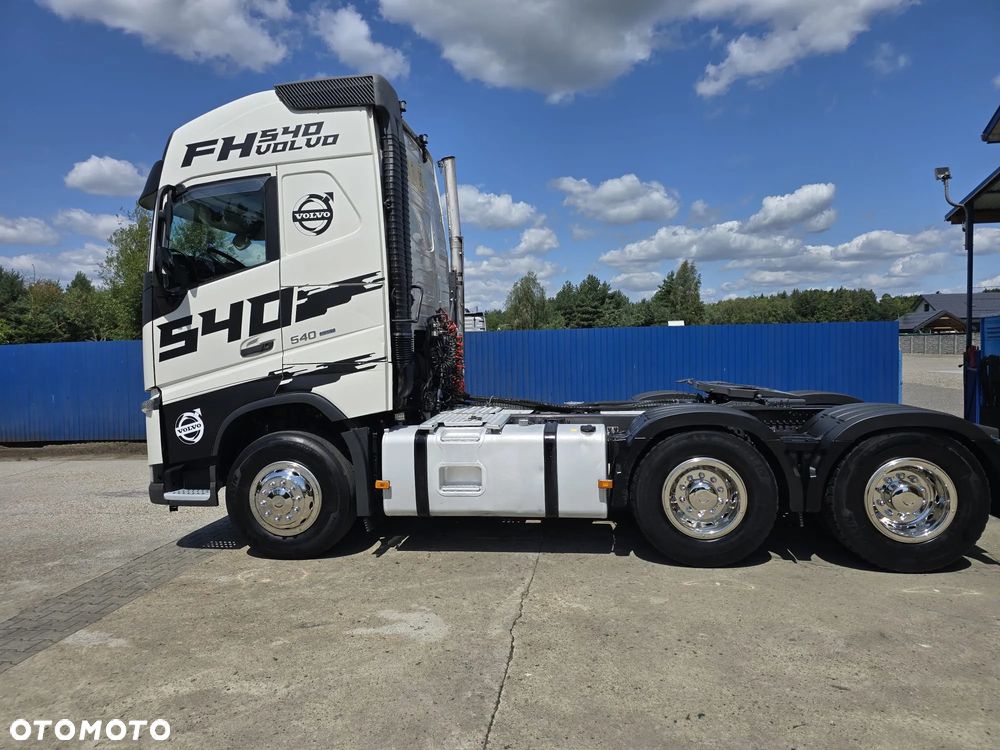 Volvo FH 540 6x4 - 18