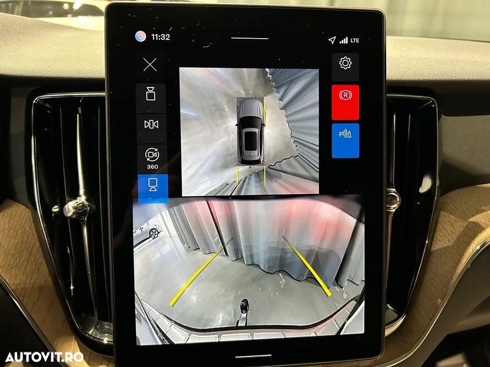 Volvo XC 60 T6 AWD AT PHEV Plus Bright - 10