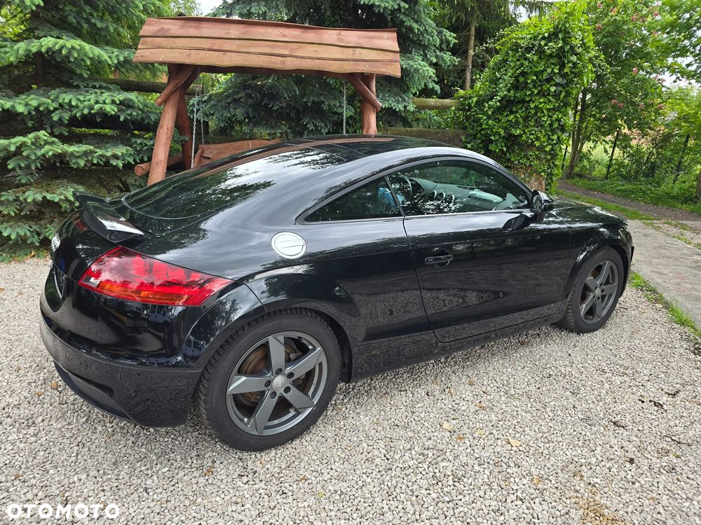 Audi TT Coupé - 11