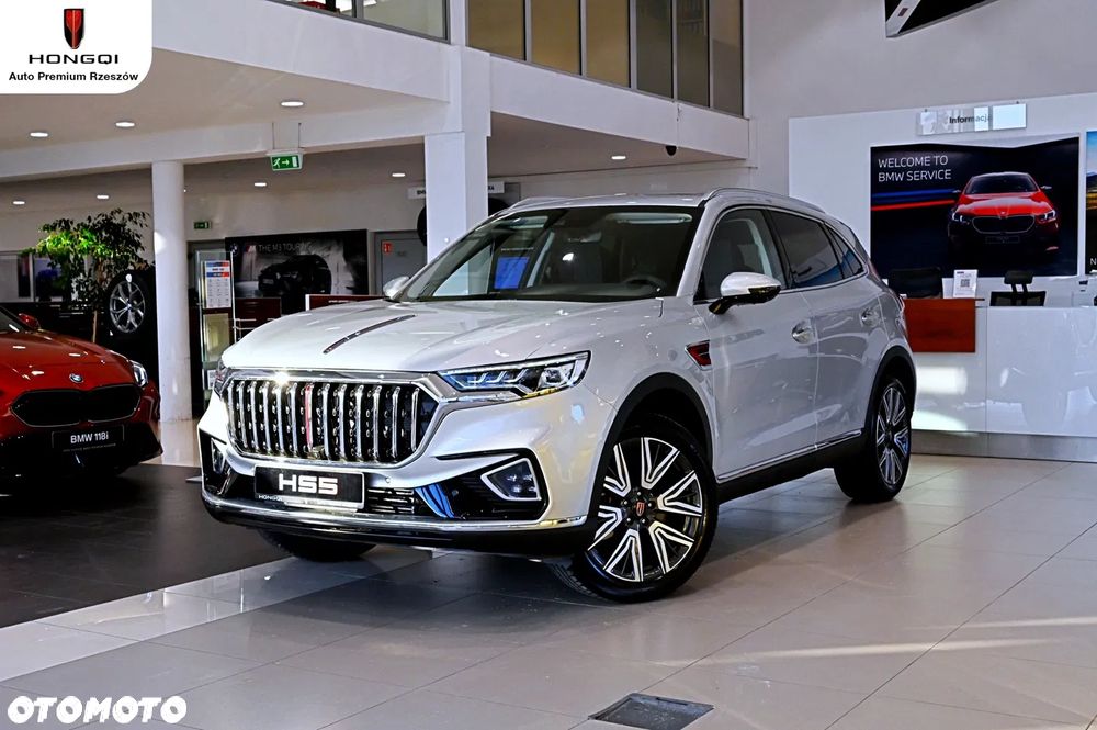 Hongqi HS5 - 1